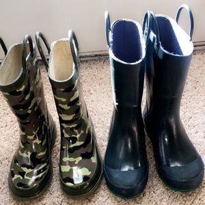 Two pairs of Adorable Child rain boots!